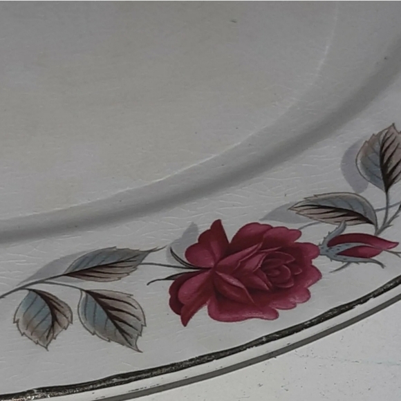 Vintage  Roselyn Barrat's Delphatic  White tableware england Regd.No B755897 - Picture 2 of 5